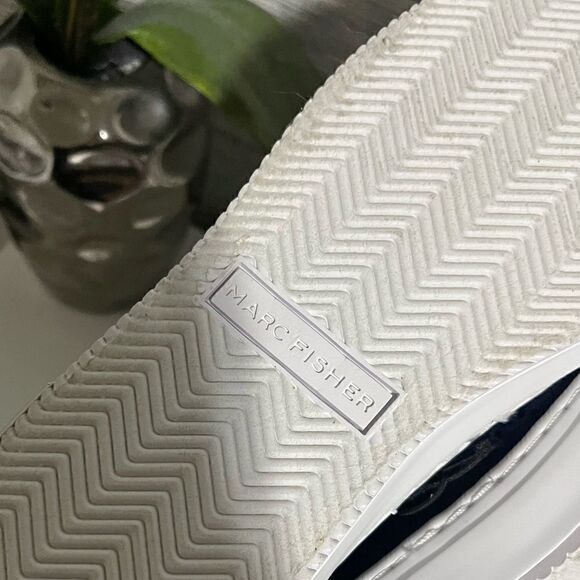 Marc Fisher | slip on sneakers - Picture 5 of 5